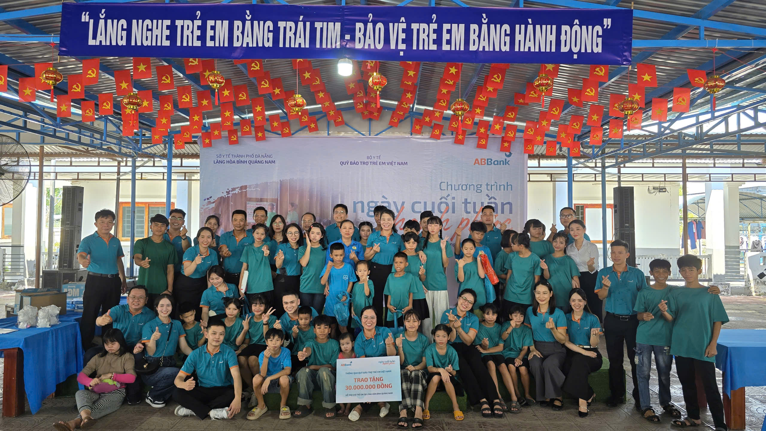NGÀY CUỐI TUẦN HẠNH PHÚC – LAN TỎA YÊU THƯƠNG ĐẾN CÁC EM TẠI LÀNG HÒA BÌNH QUẢNG NAM