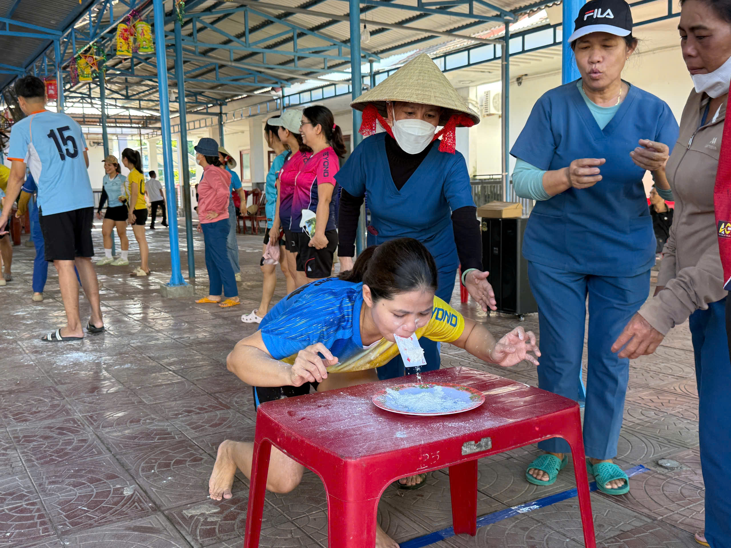 Thí sinh của các đội nhập cuộc vô cùng hăng hái